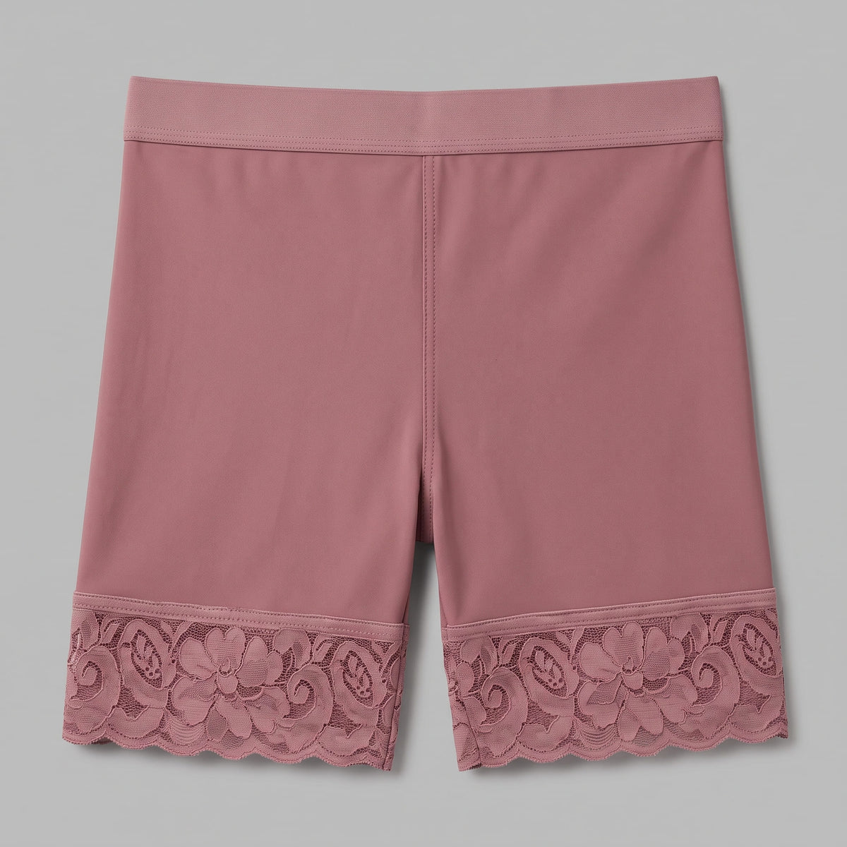 Shorty Sculpt — Courbes sublimées, touche de dentelle -